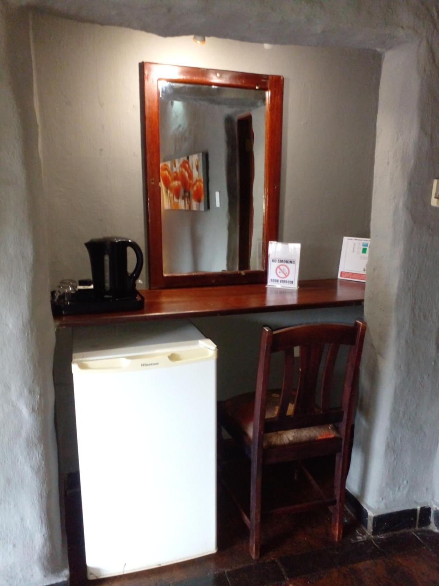 Buffalo Hotel Hectorspruit ภายนอก รูปภาพ