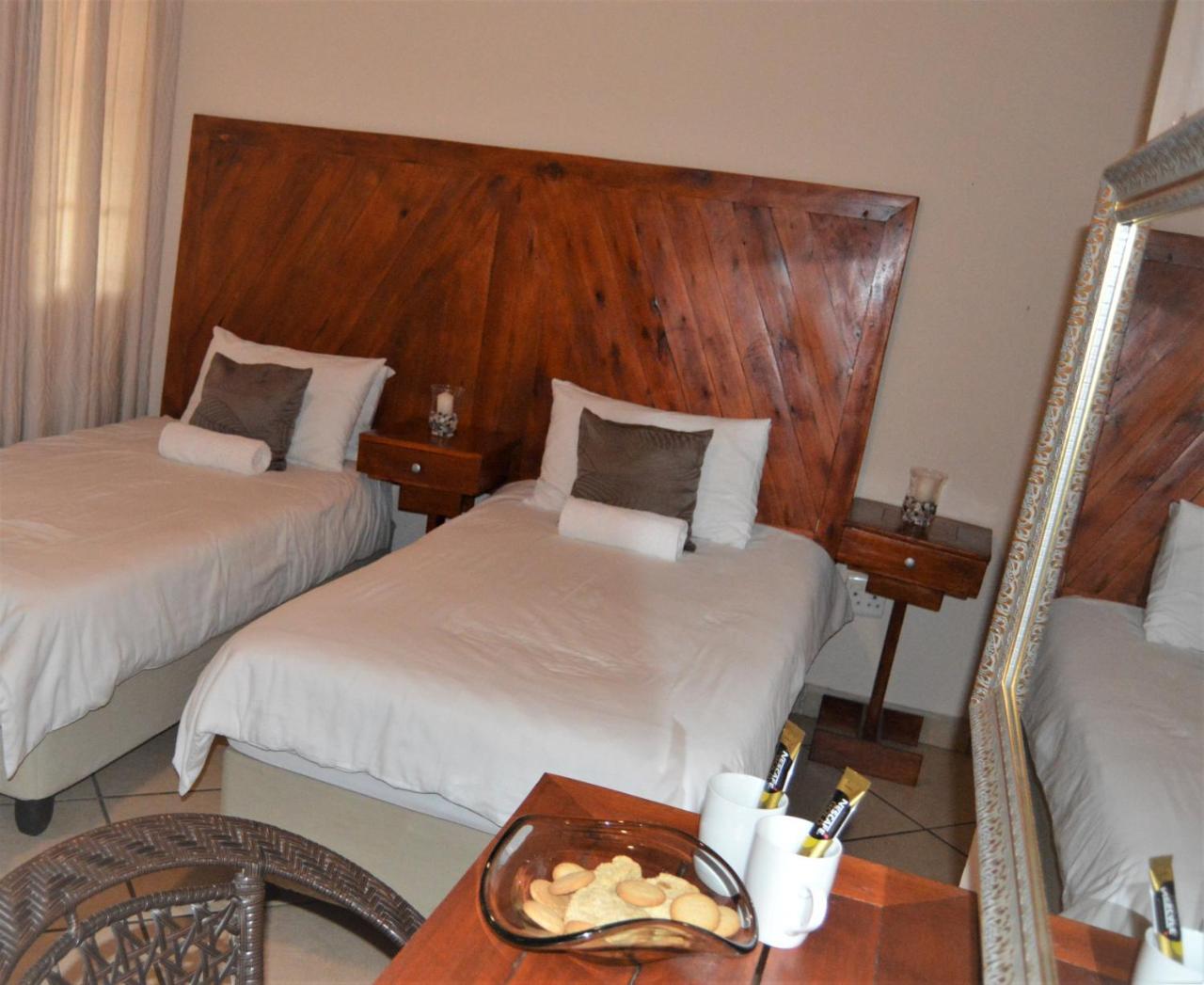 Buffalo Hotel Hectorspruit ภายนอก รูปภาพ